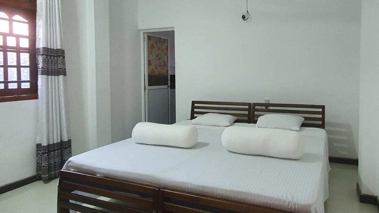 Bandulas Beach House Hikkaduwa Exteriér fotografie