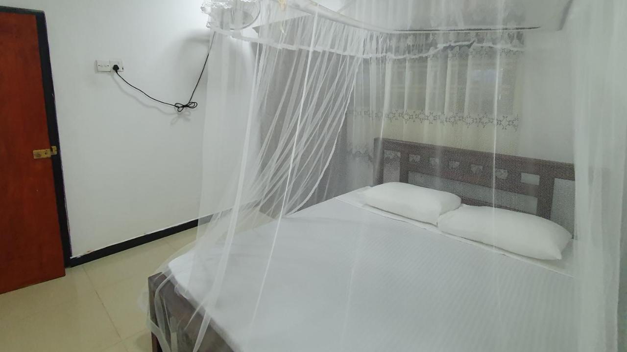 Bandulas Beach House Hikkaduwa Exteriér fotografie