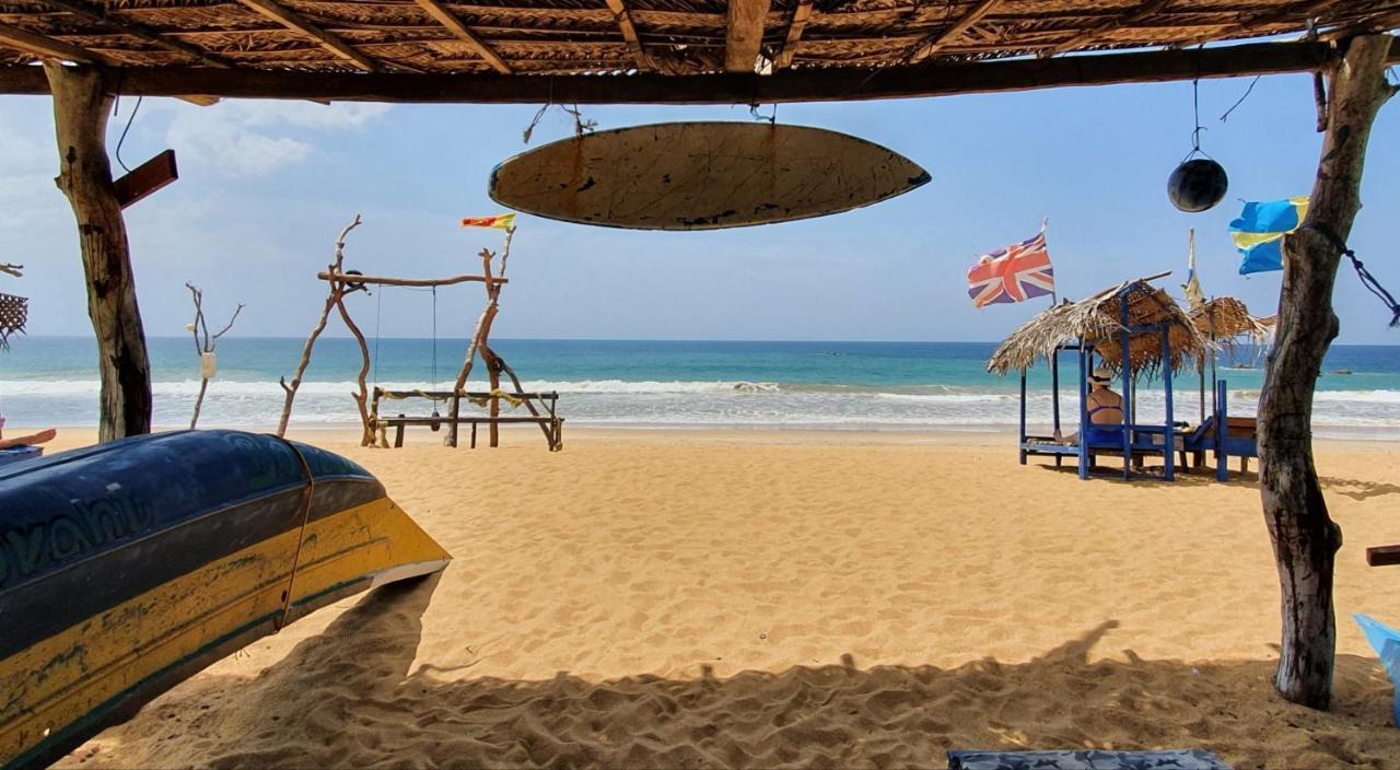 Bandulas Beach House Hikkaduwa Exteriér fotografie